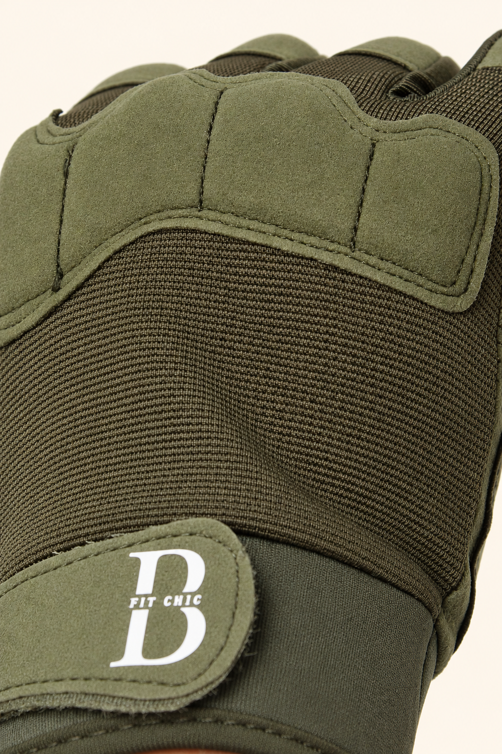 Training gloves — studio view 5